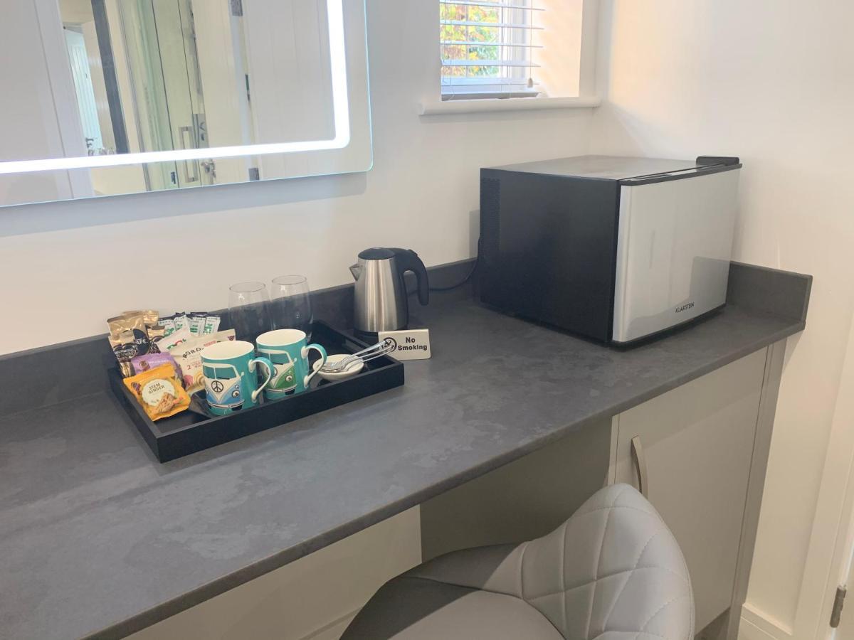 Rosemary House Brs Airport Accommodation 温福德 外观 照片