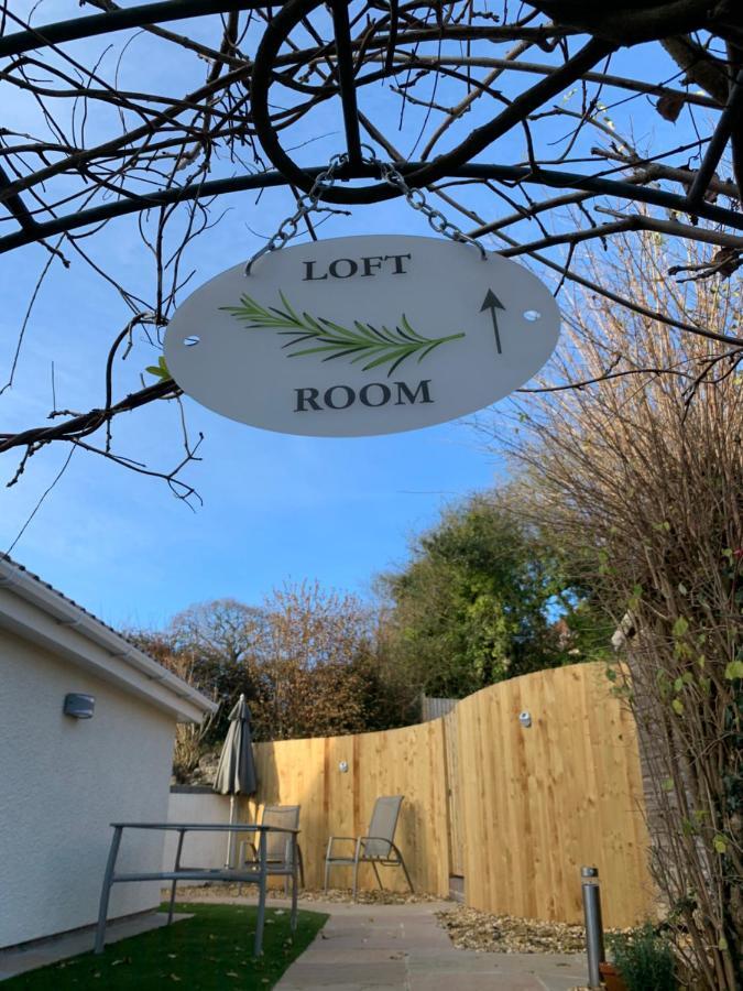 Rosemary House Brs Airport Accommodation 温福德 外观 照片